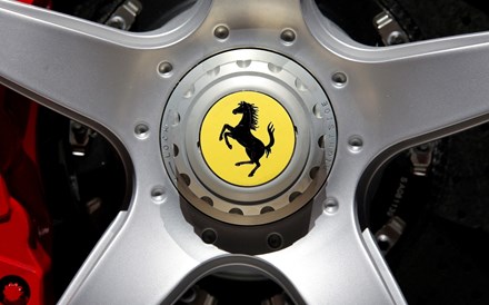 Primeiro elétrico da Ferrari custa pelo menos 500 mil euros