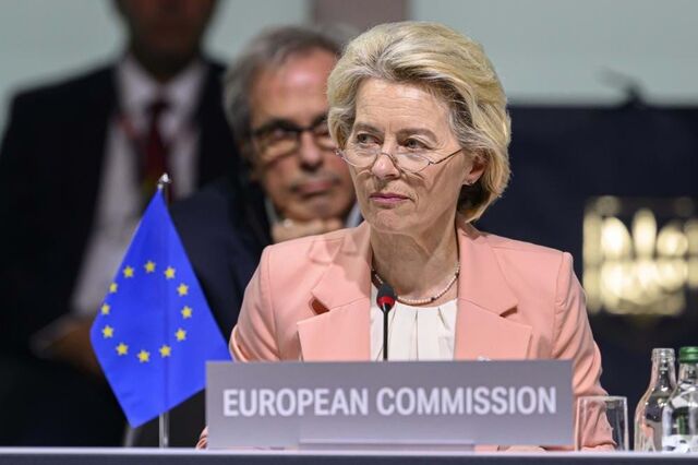 Von der Leyen acusa Putin de propor condições 'ultrajantes' para a paz