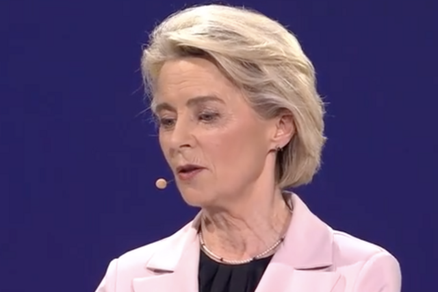 'Estou pronta a construir uma maioria para uma Europa forte', diz Ursula von der Leyen