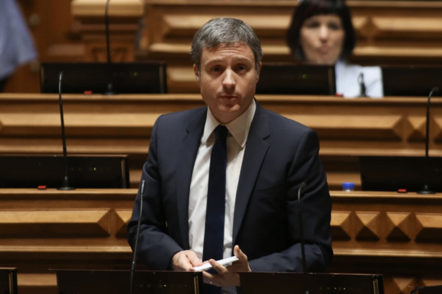 PS sugere demissão da secretária de Estado da Mobilidade
