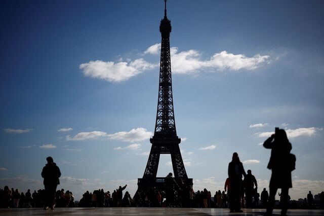 Sindicatos convocam greve nos aeroportos de Paris a 17 de julho