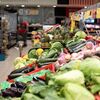 Food distribution grows above Europe but with volume contraction