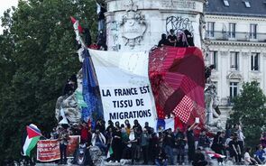 Paris celebra os resultados eleitorais