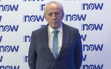 Horário nobre e formato de Santana Lopes do canal 'Now' batem RTP-3