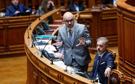 Miguel Pinto Luz: 'Devíamos baixar as portagens todas'