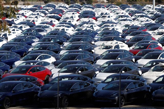Carros 100% elétricos perdem lugares no parque do Estado