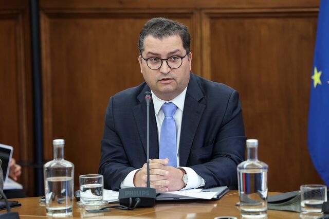 Estabilidade das leis e simplificação de regimes são peças centrais na atração de investimento