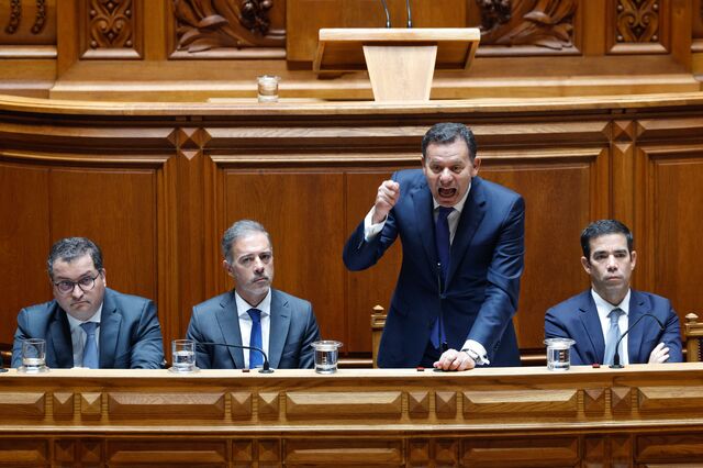 Montenegro será substituído por ministros nas reuniões com partidos