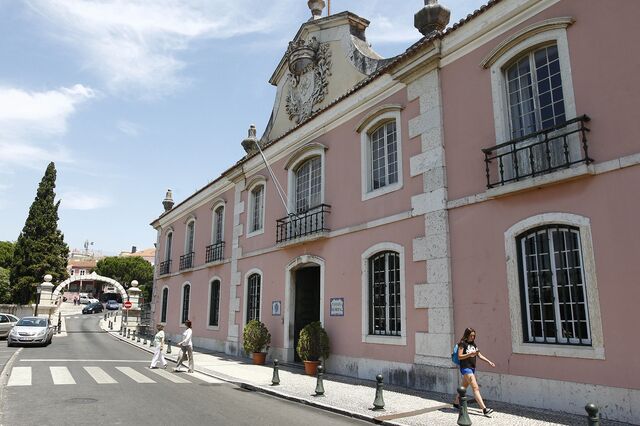 Oeiras é onde os rendimentos são mais elevados. Disparidade salarial mantém-se na Grande Lisboa
