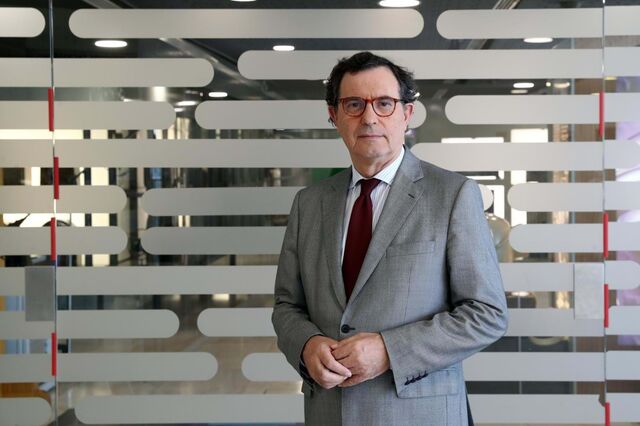 Bloqueio no acesso a fundos motiva nova queixa na Provedoria de Justiça