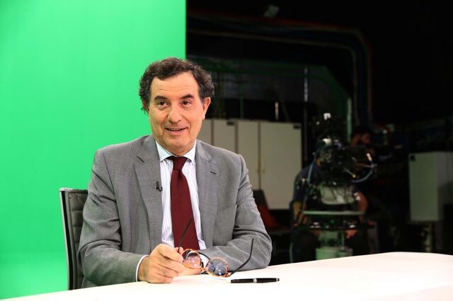 Castro Almeida: “Câmaras estão quase a receber à peça. Não faz sentido”