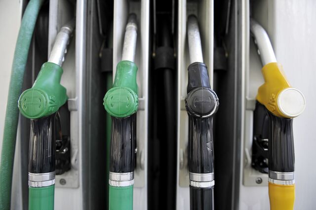 Gasolineiras pedem novo congelamento da taxa de carbono, ao contrário do que prevê o OE 2025