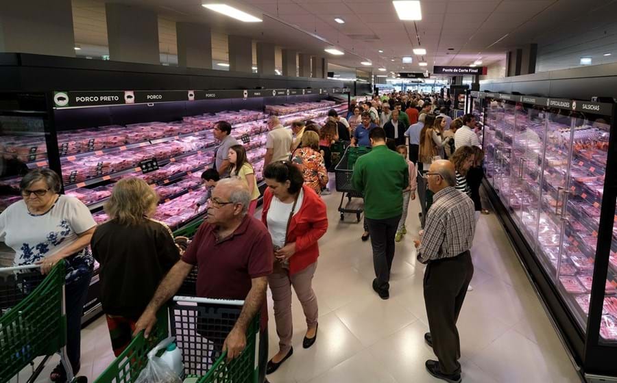 Foi a 2 de julho de 2019 que a Mercadona abriu, em Gaia, o seu primeiro de 50 supermercados que detém atualmente em Portugal.
