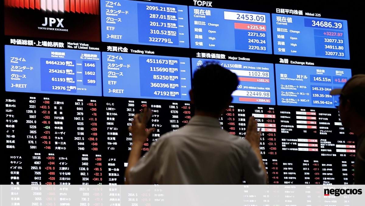 Nikkei corrige mais de 10%. Futuros da Europa também recuperam