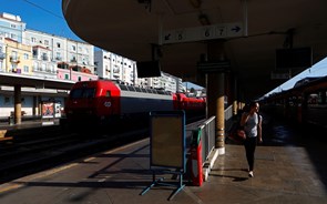 Greve na CP suprimiu oito comboios até às 19:00, metade no serviço de longo curso