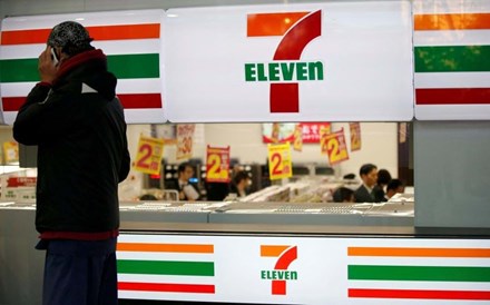 Japonesa 7-Eleven cobiçada por Circle K pode criar colosso de lojas de conveniência