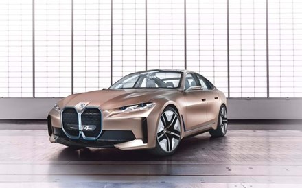 BMW destrona Tesla na venda de elétricos na Europa