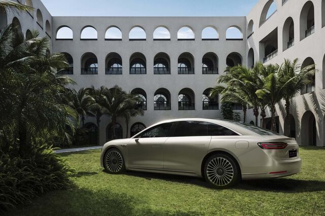 Huawei e BAIC Motors lançam primeiro automóvel elétrico produzido em conjunto