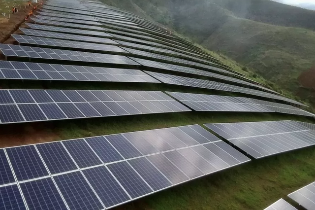 Paulo Fernandes e capital de risco Draycott compram metalomecânica especializada em painéis solares