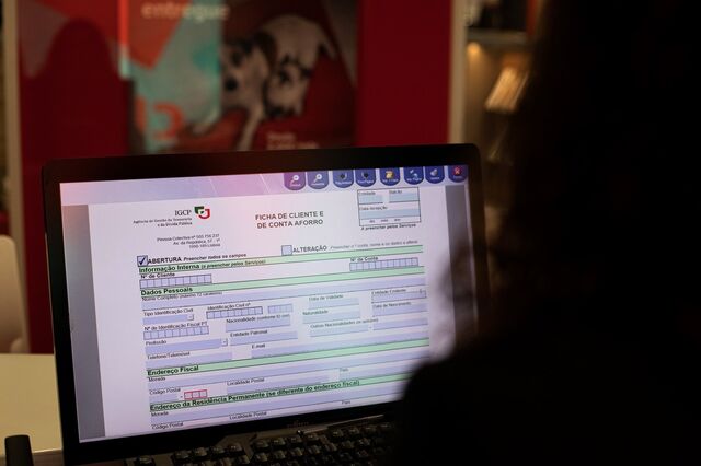 Site do IGCP em baixo faz disparar procura por certificados na app dos CTT