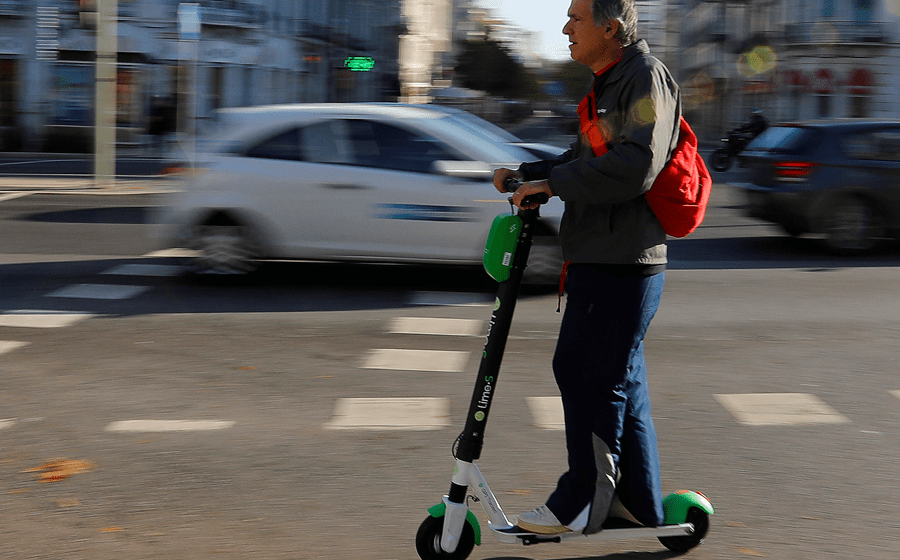 Especialistas convergem na ideia de que a mobilidade elétrica é a melhor solução nas pequenas distâncias.