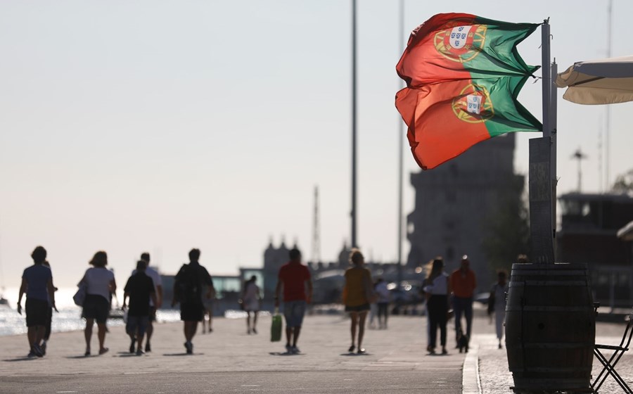 Portugal lidera no euro, com as expectativas em relação ao crescimento nos próximos 12 meses a atingirem 1,7% em julho.