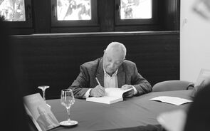 António Oliveira, presidente da OLI, morreu esta segunda-feira, 15 de dezembro. Tinha 72 anos.