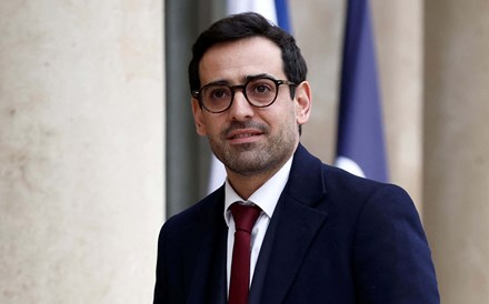 MNE francês substitui Breton como candidato a comissário europeu