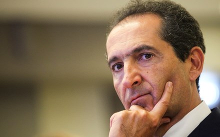 Drahi 'dá' 15% do capital da Altice em França em troca de desconto na dívida 