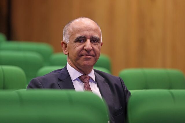 CMVM tem sete assessores equiparados a dirigentes