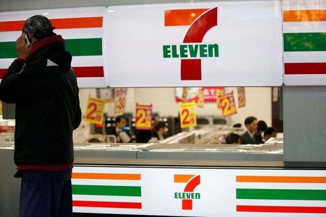 Japonesa 7-Eleven rejeita proposta de compra de 39 mil milhões da rival canadiana Circle K