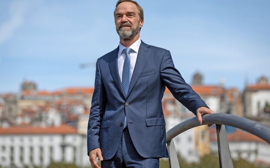 Rolf Strauch Economista-chefe MEE