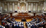 Deputados quebram barreira das duas mil propostas de alteração. É um novo recorde