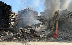 Israel ataca coração de Beirute e provoca sete mortos