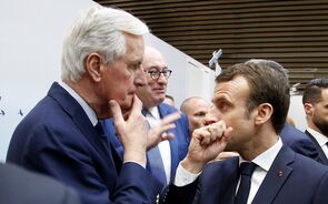 Emmanuel Macron Michel Barnier