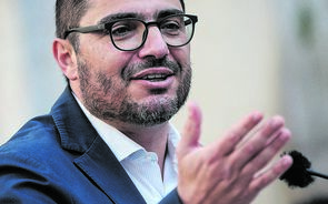“É importante garantir o direito à habitação”: João Oliveira na estreia como eurodeputado único do PCP