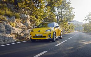 Renault 5.mp4