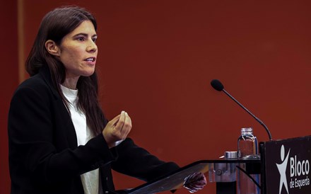 Mariana Mortágua acusa Governo de 'aproveitar a boleia' do PS para 'ganhar elogio' do Chega