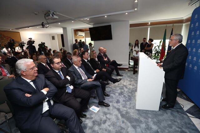Governo, patrões e UGT assinam acordo 'num momento complexo'