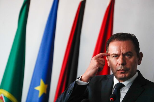 OE2025: Primeiro-ministro recusa estar a fazer 'birra fiscal ou orçamental'