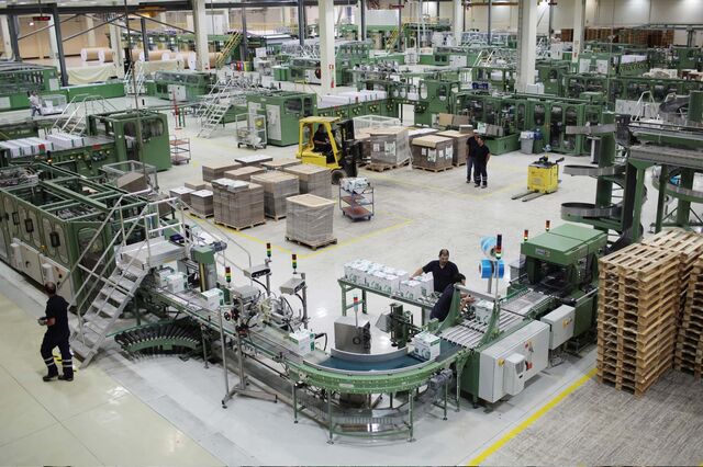 Empresas já antecipam uma travagem no investimento para este ano