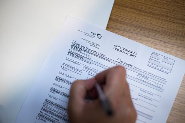 Famílias põem mais de 630 milhões nos certificados de aforro em fevereiro