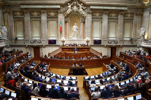 Acesso a apoios: OE reduz exigência nos aumentos salariais