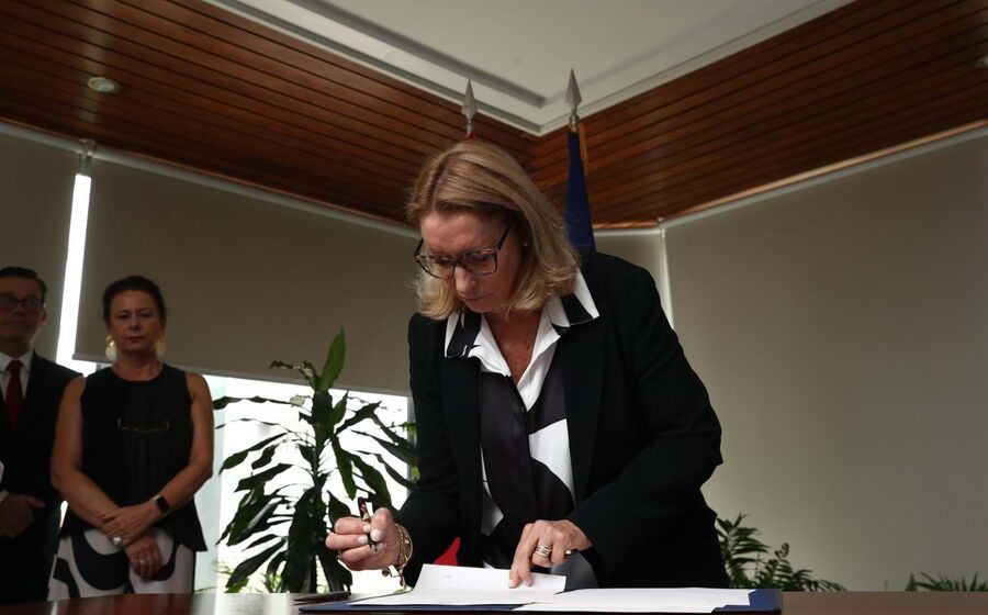 Ministra do Trabalho assina, em outubro, o acordo de concertaçao social.