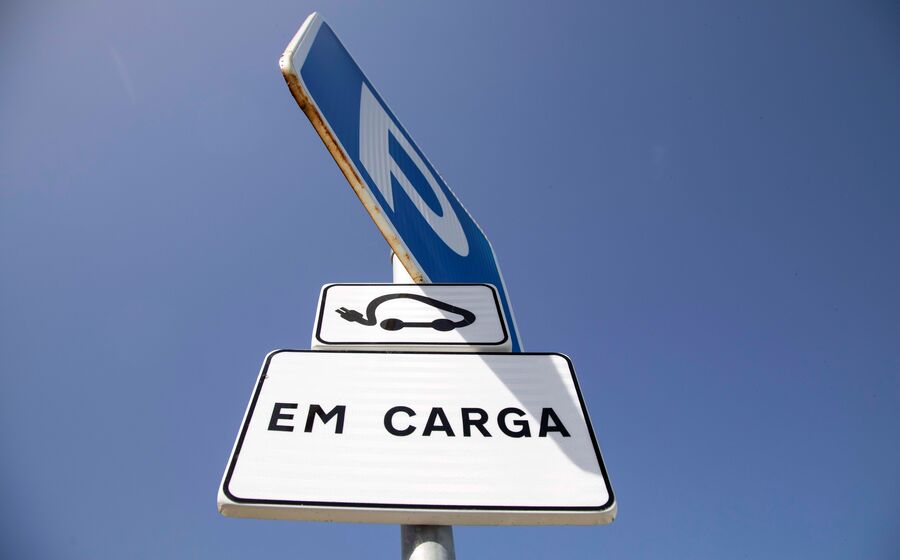 Carregamentos Carros Elétricos