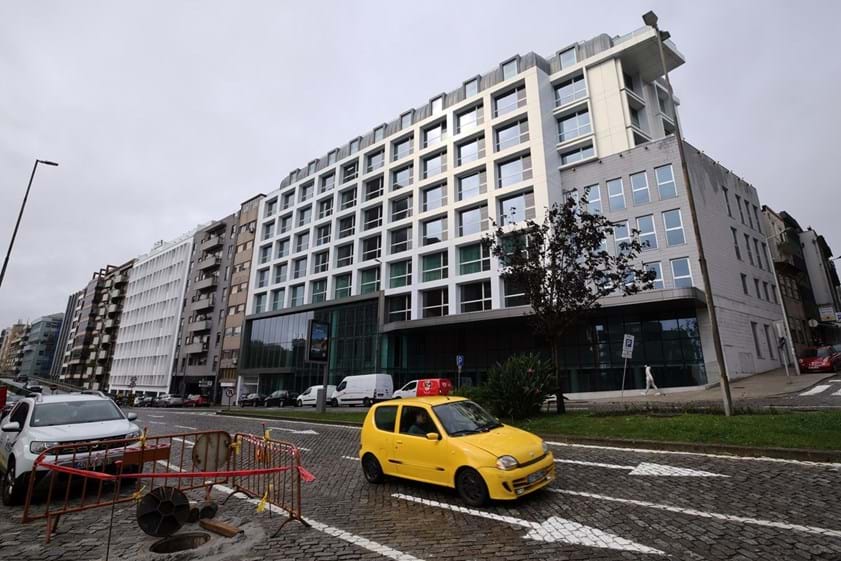 O Cénica Porto Hotel, Curio Collection by Hilton, no centro da cidade, abre “nas próximas semanas”.