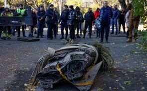 Míssel russo encontrado após ataque em Kiev