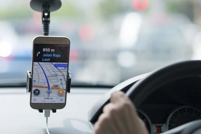 Utilizadores do Waze reportam dificuldades na utilização da aplicação