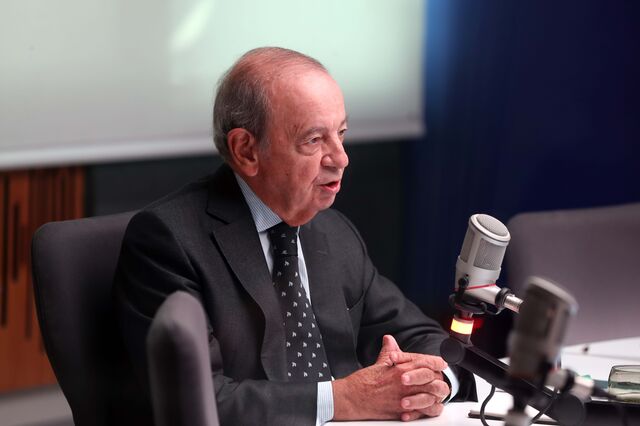 “Devemos ter um papel mais do que modesto na reorientação da UE”