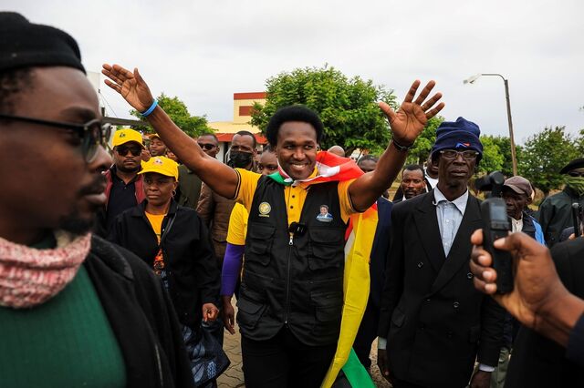 Revolta popular deixa Moçambique paralisado